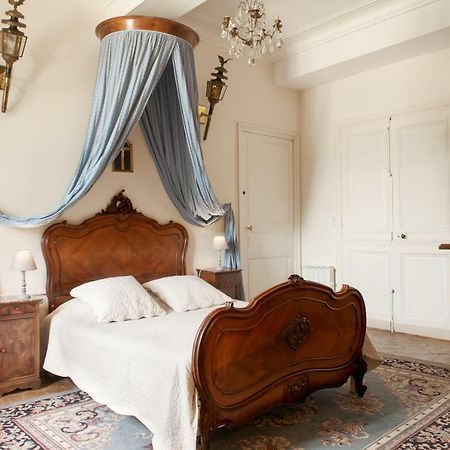 Chateau De Fleury La Foret Bed & Breakfast Igoville Exterior foto
