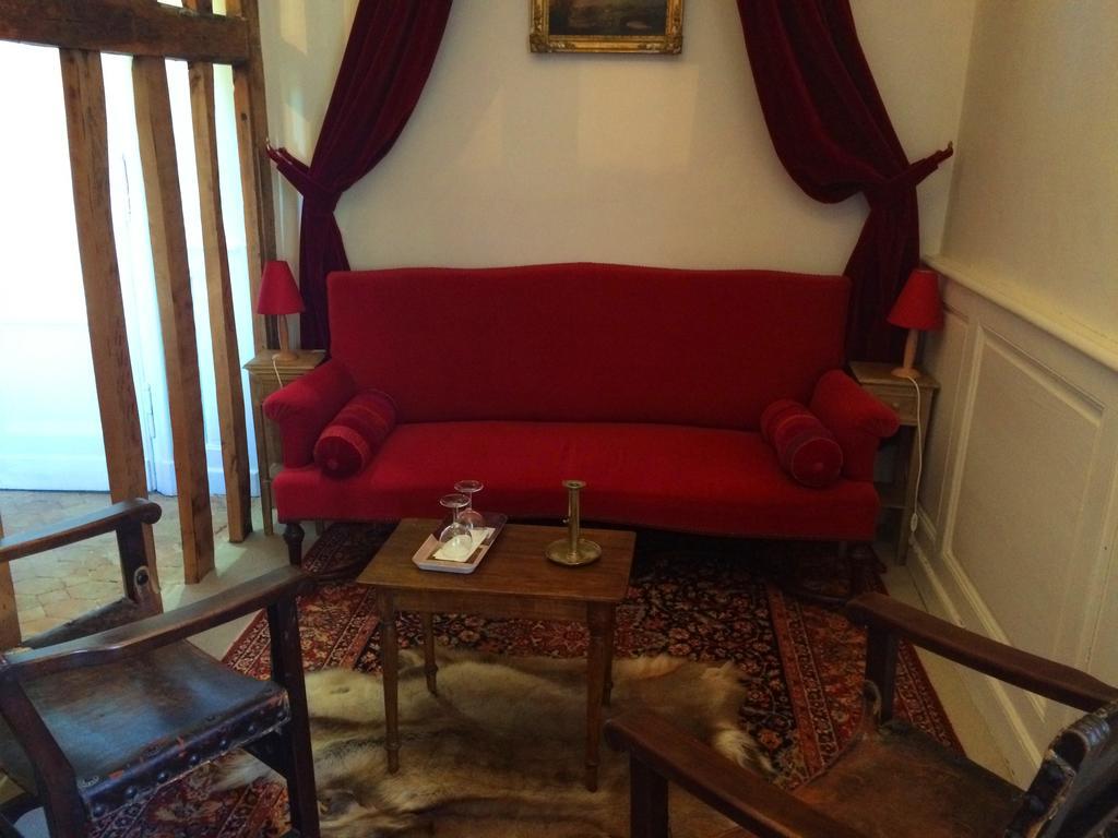 Chateau De Fleury La Foret Bed & Breakfast Igoville Exterior foto